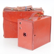 : RARE Eastman Kodak Brownie 2A Model C Red Color Box Camera w/ Case