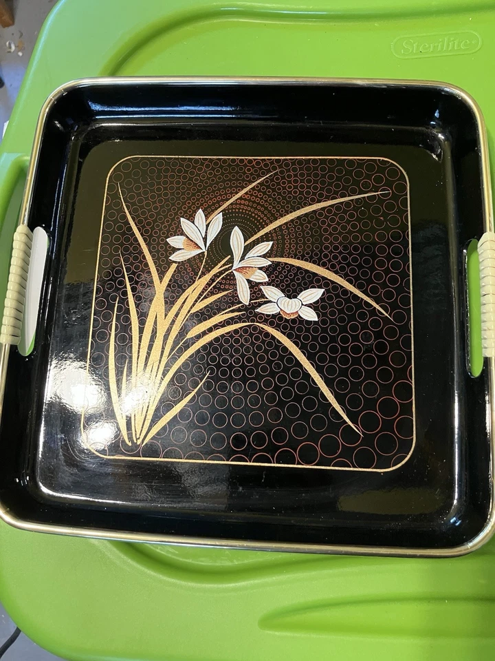 Vintage JAPAN Black & Red Lacquerware Nesting Tray Floral Reeds - Image 3 of 4