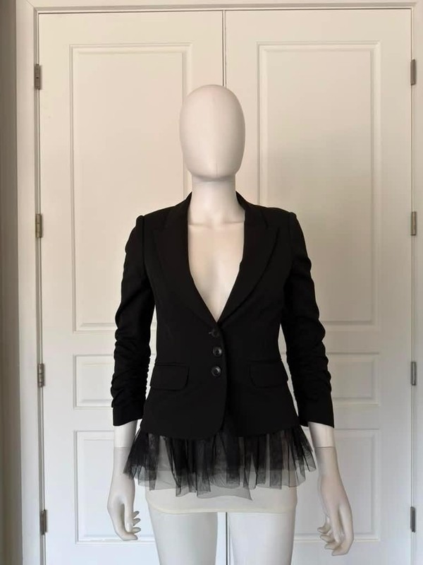 LAROK SCRUNCHED SLEEVE TULLE BLAZER SIZE XS
