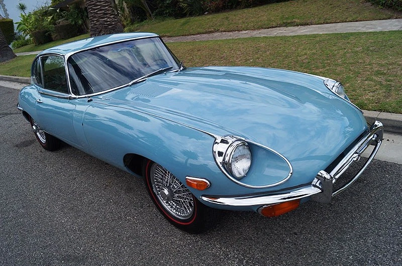 http://www.ebay.com/itm/Jaguar-E-Type-XKE-2-2-COUPE-IN-STRIKING-LIGHT-BLUE-COLOR-/381433039267?forcerrptr=true&hash=item58cf2e49a3&item=381433039267 Image: Etype4.jpg Caption: When checking out a "partially-resored" car like this one, always make sure to inspect the quality of any past repairs.