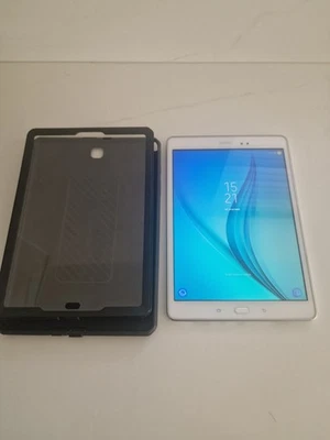 Samsung Galaxy Tab A 16GB White Android Tablet WiFi 9.7" Read Description