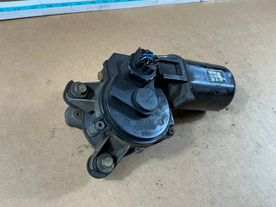 1994-1996 Toyota Camry Front Windshield Wiper Motor 22139239 - image 3 of 4