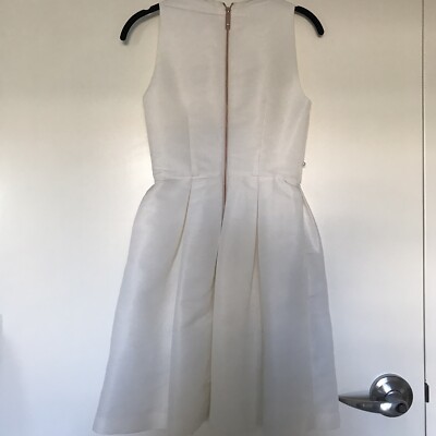 ワンピース Ted Baker(Embroidered skater dress Ivory Ted Baker Emmona Embroidered Skater Dress - Ivory Size 1 (US