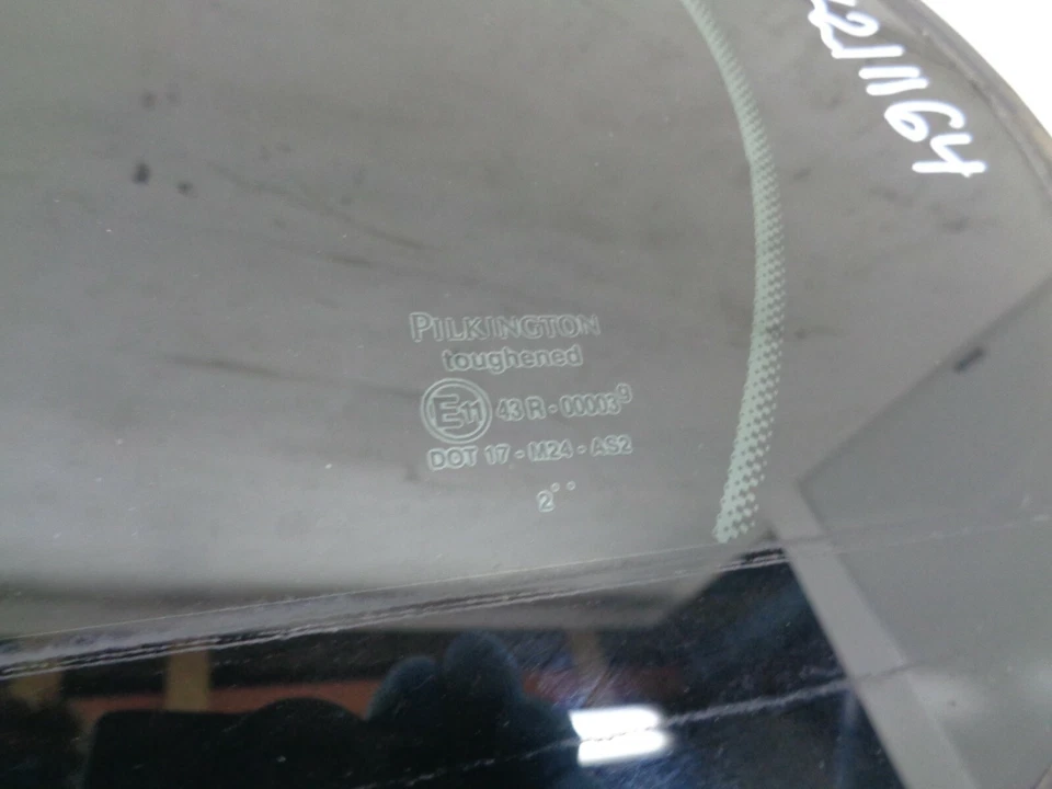 03-08 Jaguar tipo S puerta trasera derecha ventana ventilación vidrio tintado OEM AK211164 Foto 3 de 4