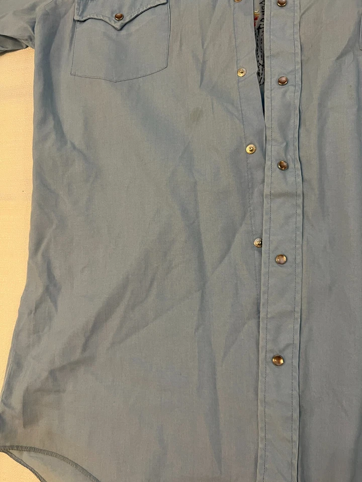 Dickson-Jenkins Butterfly Sequin Applikue Women Pearl Snap Shirt - Image 3 of 4