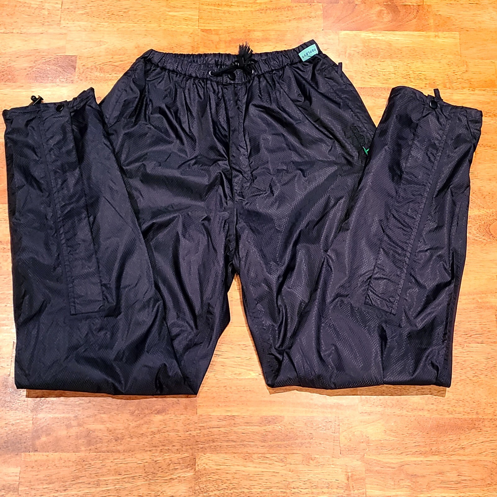 Vaude Ceplex Active Waterproof Windproof Rain Pan… - image 2