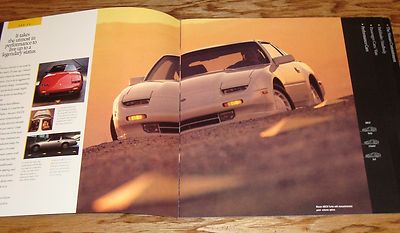 Original 1989 Nissan Car & Truck Full Line Deluxe Sales Brochure