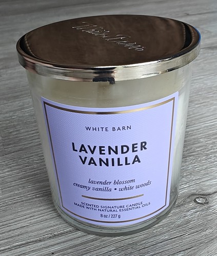 Used Bath & Body Works Lavender Vanilla White Barn - Single Wick Candle 8 Oz