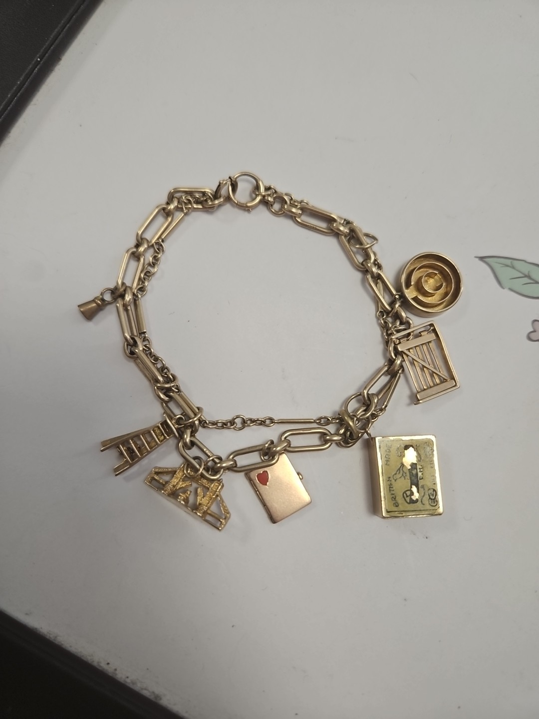 9ct Gold Vintage Charm Bracelet image 6