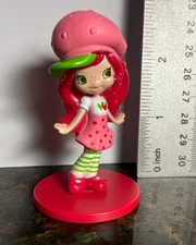 DecoPac Strawberry Shortcake Cake Topper Vintage Toy Figure