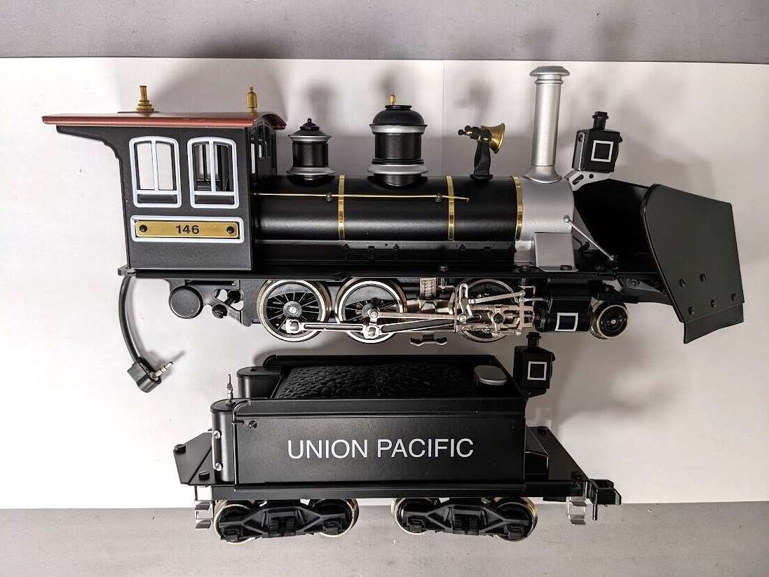 Marklin 1 Gauge Maxi #54541 Union Pacific 2-6-0 Mogul Snow Marklin 1 Gauge Maxi #54541 Union Pacific 2-6-0 Mogul Snow