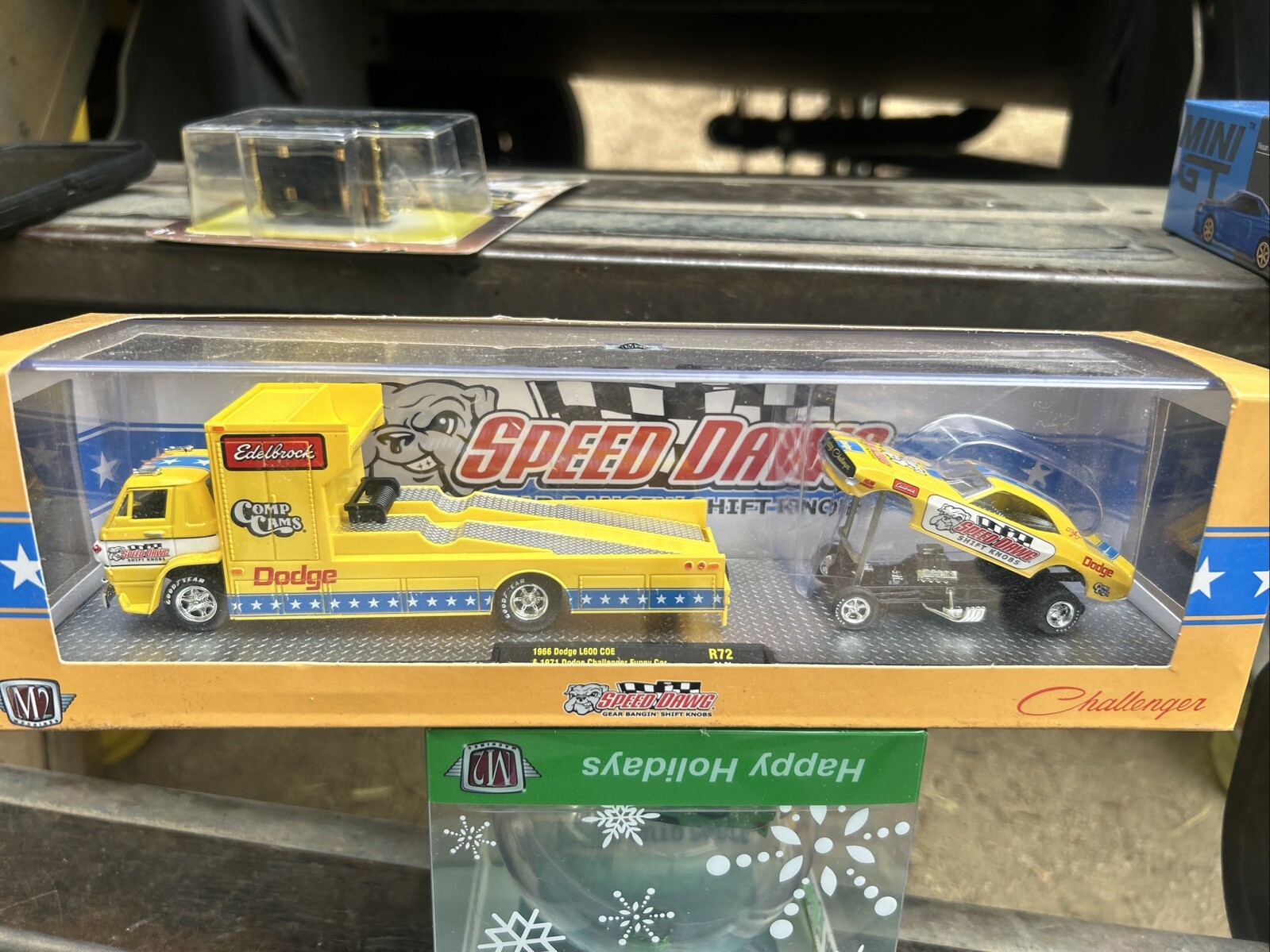 M2 MACHNE VHTF SPEED DAWG HAULER WITH ‘71 DODGE CHALLENGER FUNNY CAR