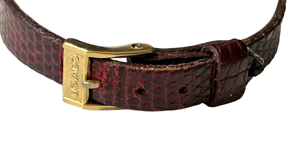 Reloj Seiko Tank con correa de cuero MOVADO tono dorado Foto 2 de 4