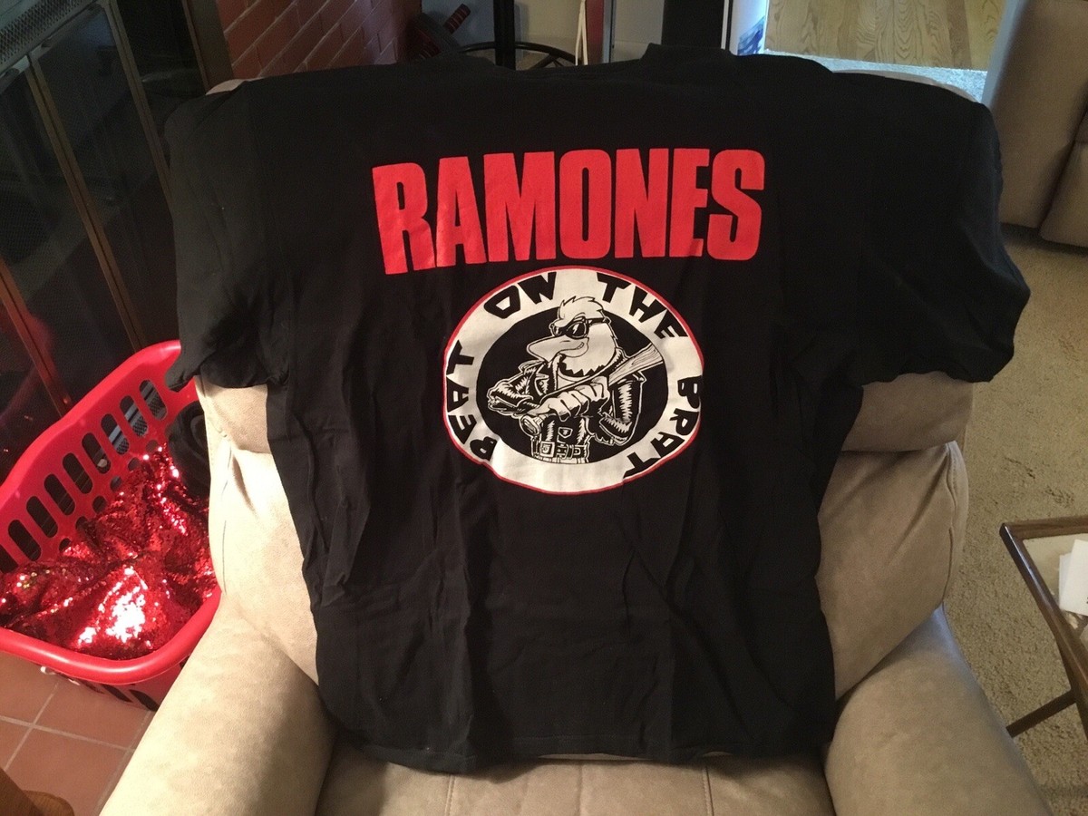 Ramones Vintage Tour Shirt 1996 Final Tour Size XL Beat on the