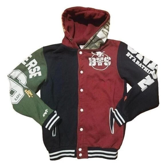 A BATHING APE (BAPE) Giacca con cappuccio BAPE Varsity