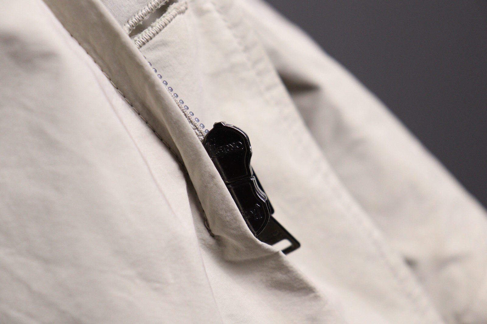 HERNO Ivory Button Down Two Pockets Coat Jacket S… - image 16