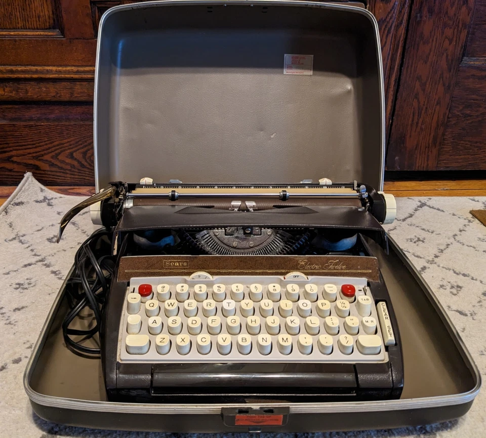 超目玉 SEARS. Electric Twelve タイプライター