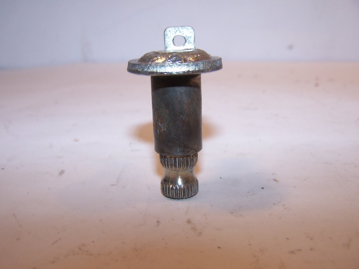 KAWASAKI ZX1000 BRAKE SHAFT SPINDLE 43004-1112 ZX 1000 NINJA 1986