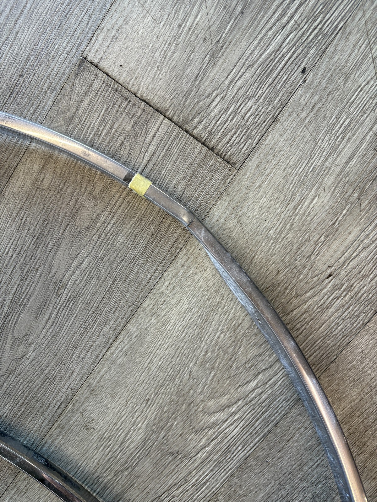 ROLLS ROYCE CORNICHE  LEFT  FRONT FENDER MOLDING FROM 66 TO 93
