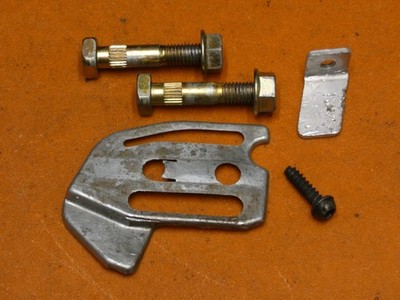 Poulan Craftsman 1950 1975 2150 210 220 230 Studs Nuts Bar Plate Chain Catch