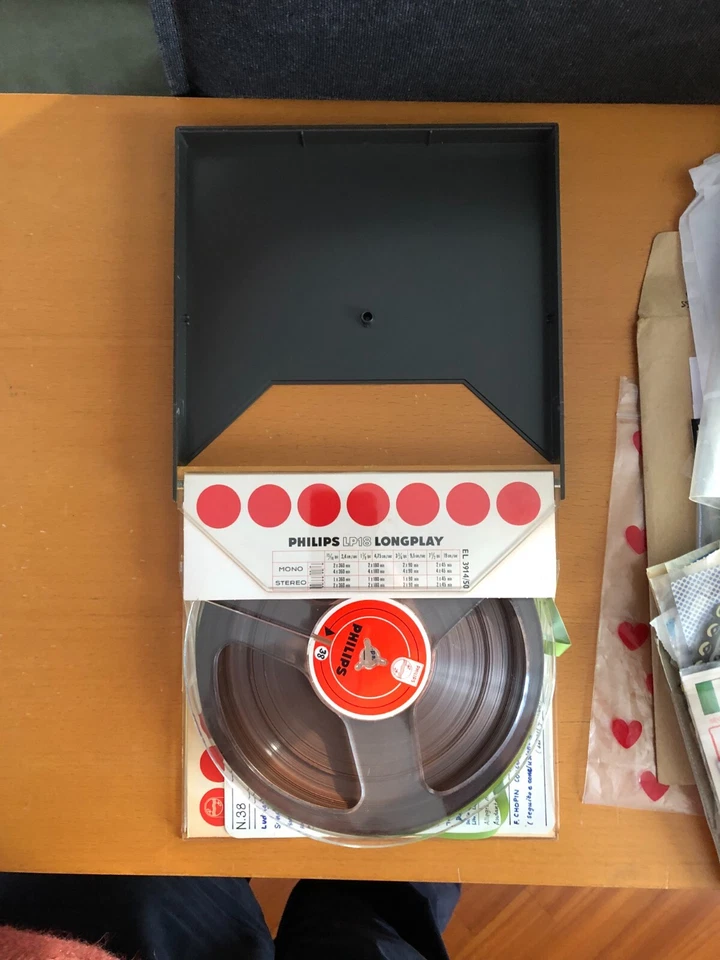 VINTAGE Bobina PHILIPS LP 18 Magnetic Tape Long Play 18 cm Original Box GRAFICA - Immagine 2 di 4