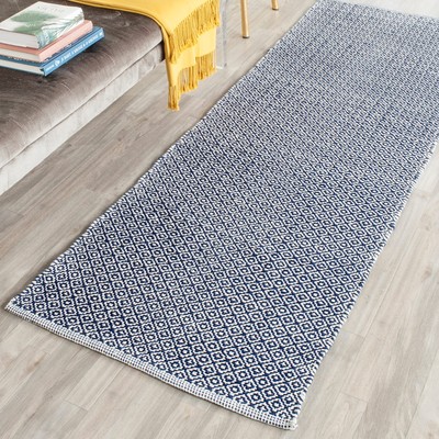 Montauk Collection Accent Rug - 2'6'' x 4', Ivory & Navy, Handmade Cotton, Ide...