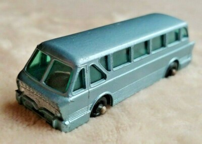 VINTAGE 1961-66 1-75 LESNEY LEYLAND ROYAL TIGER COACH MATCHBOX