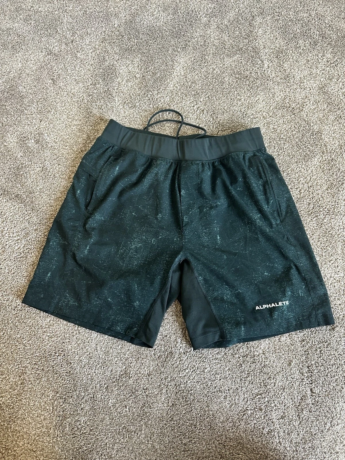Alphalete Shorts Mens Green Large L Deep Quick Dry Drawstring Stretch Workout