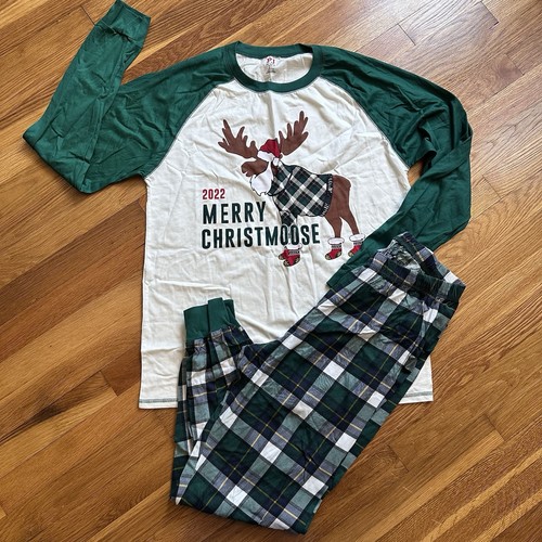 The Children’s Place Adult Size M “Merry Christmoose” Matching Family Pajamas