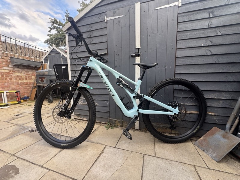 specialised stumpjumper evo comp carbon 2023