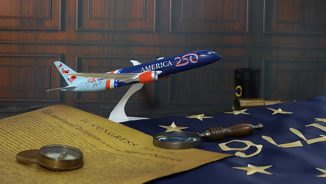 SKYMARKS (SKR1776) AMERICA 250TH 787-9 1:200 SCALE MODEL WITH