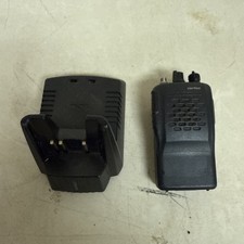 Vertex Vx-210u UHF Radio w/ charger 10