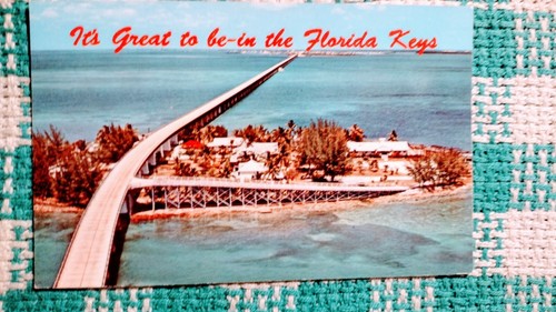 POST CARD SEVEN MILE BRIDGE OVER PIGEON KEY IN FLORIDA KEYS FLORIDA - Picture 13 of 14