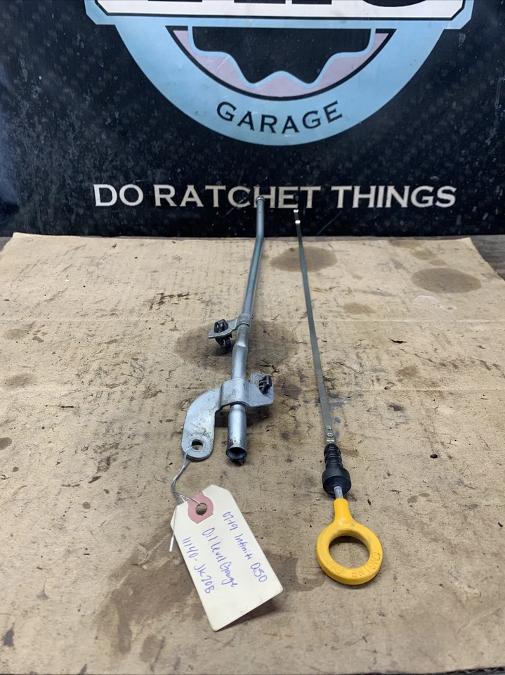 07-19 Infiniti Q50 Engine Oil Level Gauge Dipstick  11140-JK20B - Image 2 of 4