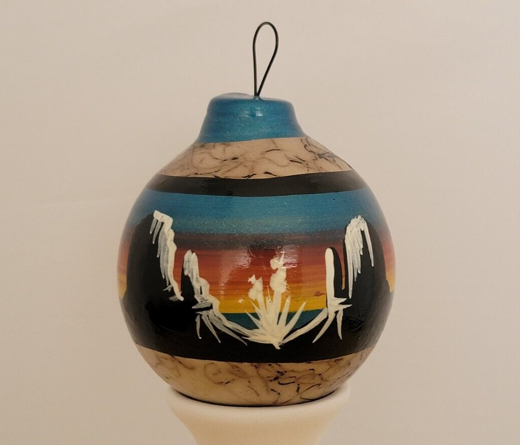 Indian天然ムーンストーン ヘッド Hand Made作品 Indian Navajo Art Hand Made Clay Horse Hair Christmas Ornament By