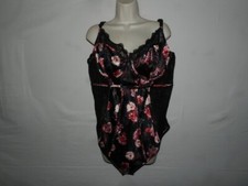 Torrid size 3 3X 22-24 Curve black rose teddy snap crotch adjustable straps