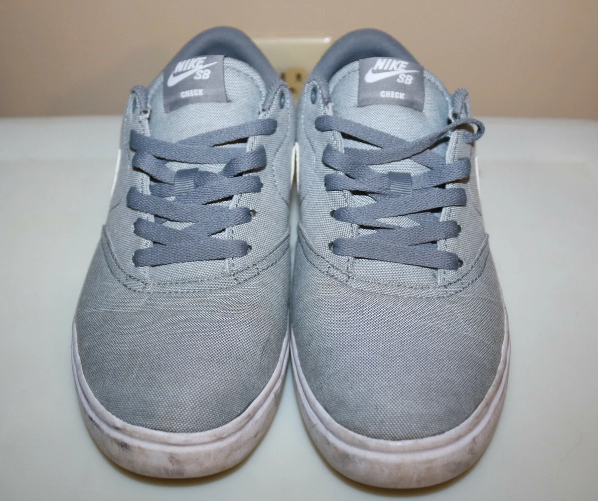 NIKE SB Check Solarsoft Gray Canvas Men s Skate Shoes 843896 003 Size 8