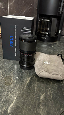 SIRUI 35mm T2.9 1.6x Full-Frame Anamorphot-Objektiv E-Mount 58mm