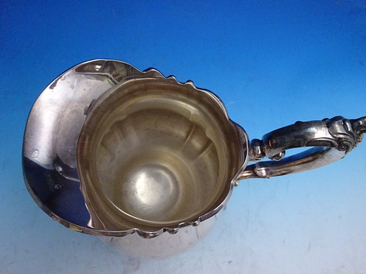 Grande Baroque by Wallace Silverplate Water Pitcher 10