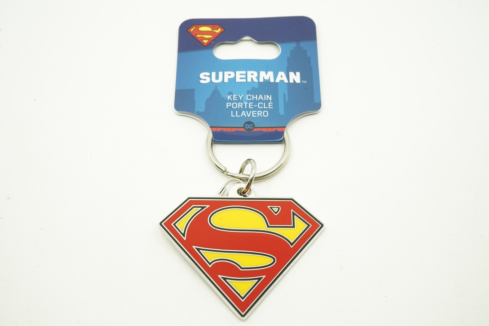 Llavero de metal con logotipo rojo y amarillo con licencia de Superman