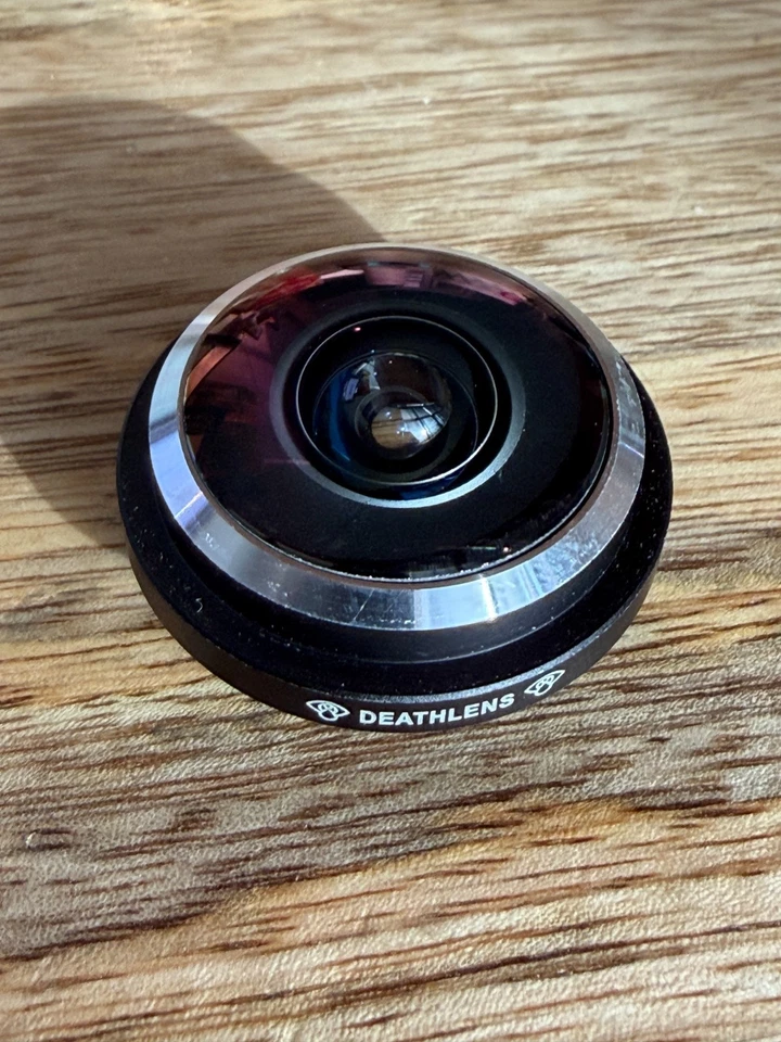 DeathLens Wide Angle Fish Eye Lens for Iphone Screw on - Image 4 of 4