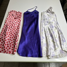 3 Women  s Nightgowns. S 299