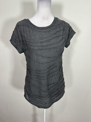 Simply Vera Verawang Women s Gray Colored Tshirt Size XS