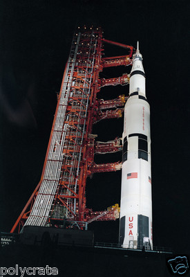 Foto NASA - Apollo 13 Mondrakete Saturn V Beleuchtet Vor Dem Start
