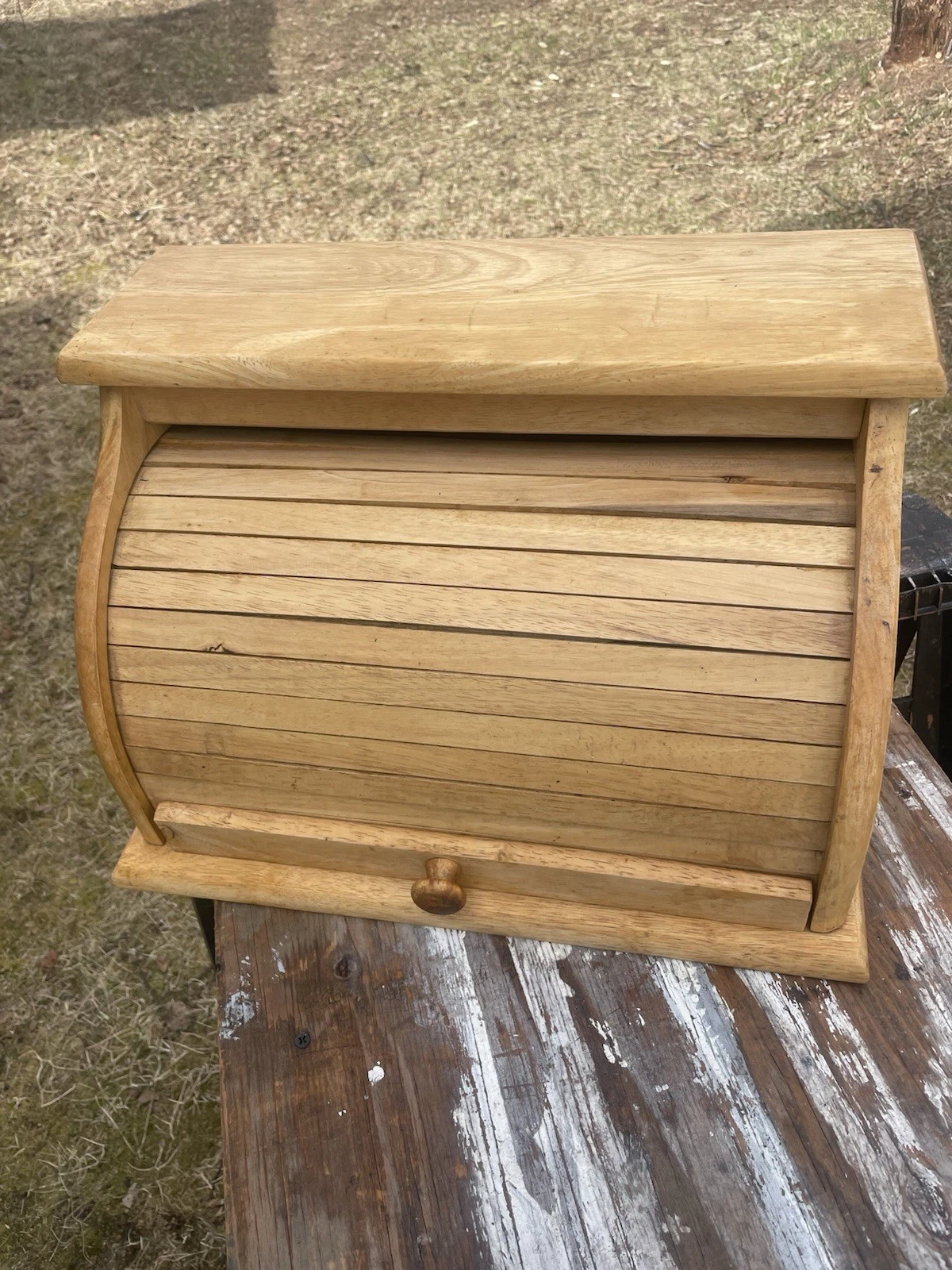 VINTAGE OAK BREAD BOX. roll Top Great Cond