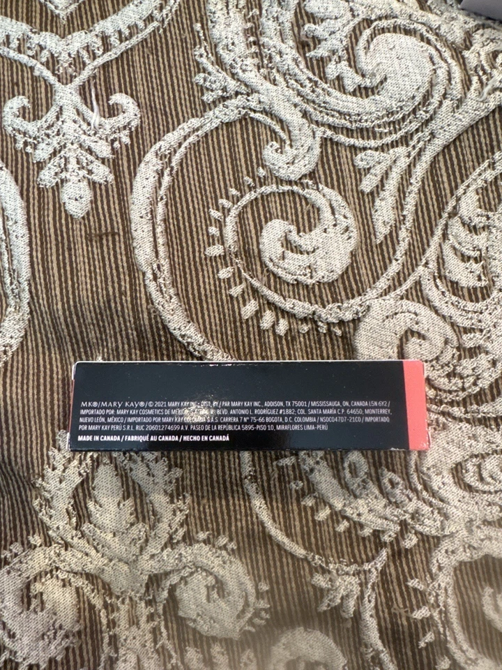 Título: Mary Kay Gel Cream Blush – [Dewy Peach] – 0,27 fl. oz/8 ml – Novo na caixa - Imagem 2 de 2