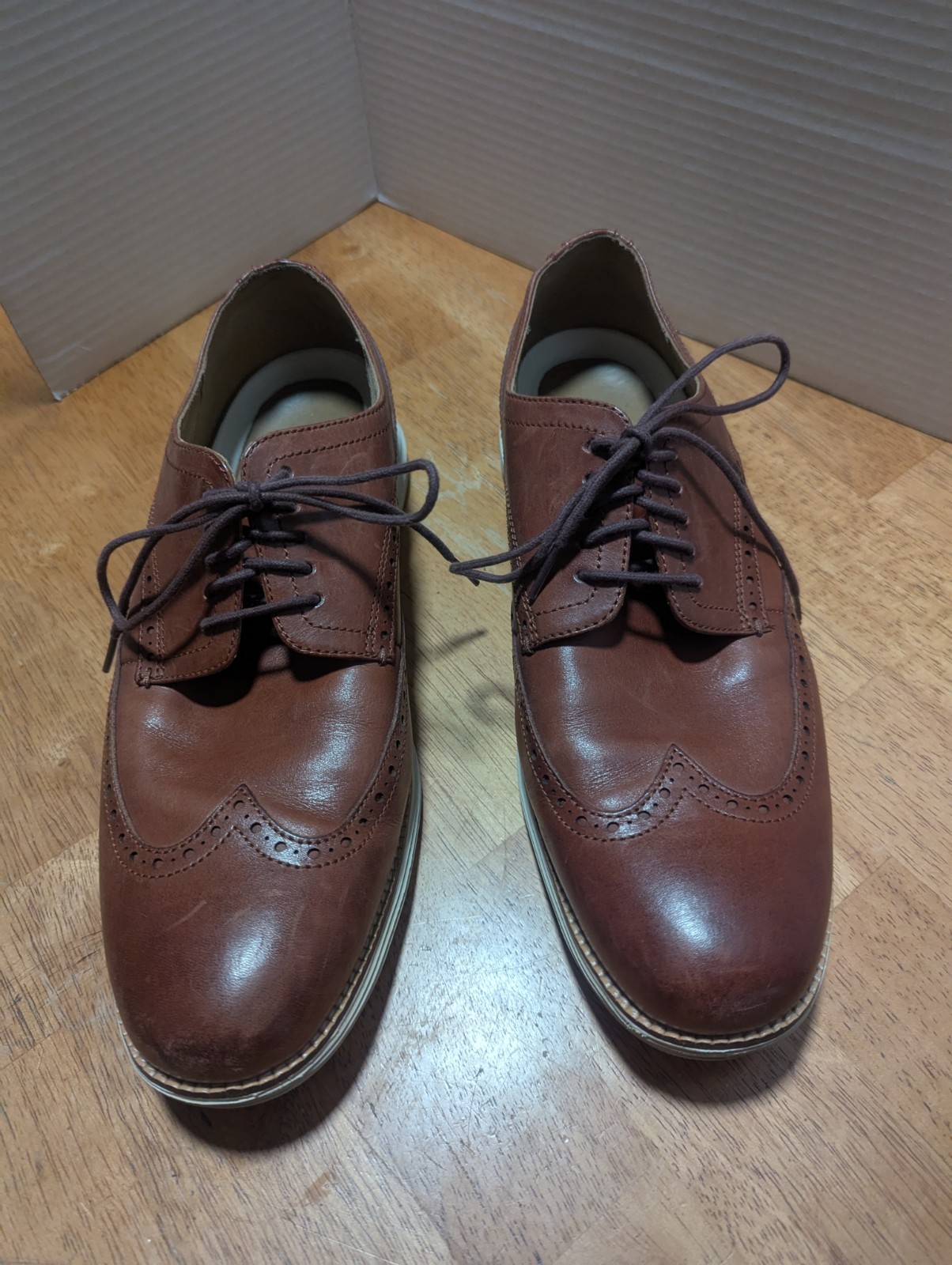 SAOLA Scarpe Oxford Cole Haan da uomo a coda di rondine taglia 11 5 M marrone GS C26471 E18