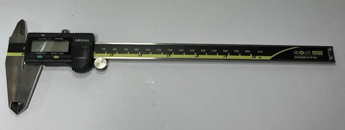Mitutoyo 500-197-30 CD-8" ASX Digimatic Caliper