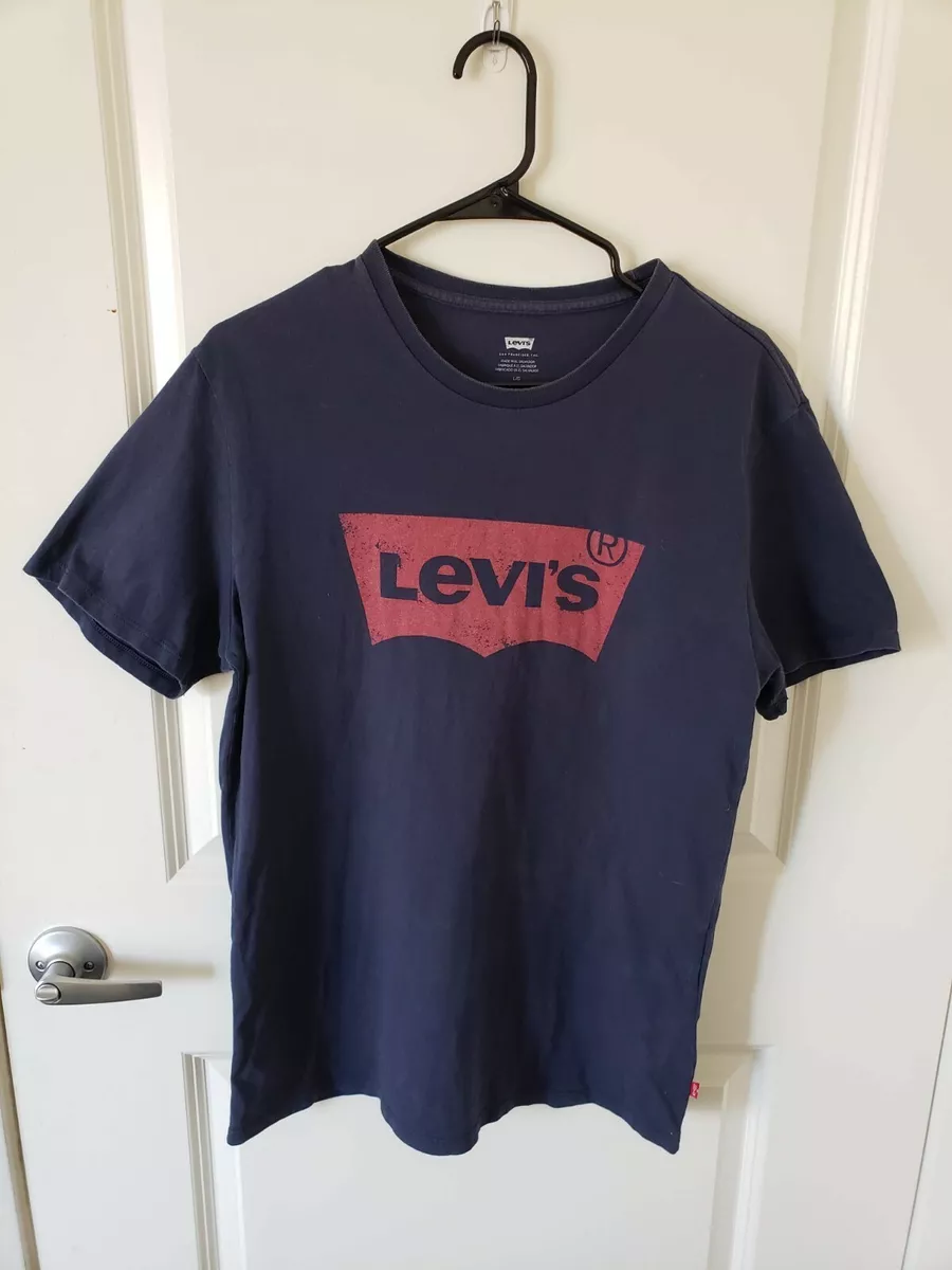 Navy levi hotsell t shirt