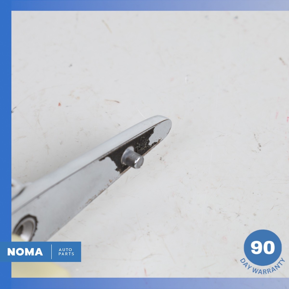 98-03 Jaguar X308 XJR XJ8 Hood Bonnet Leaping Jaguar Emblem Chrome